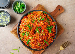 Schezwan Noodles (non Veg)