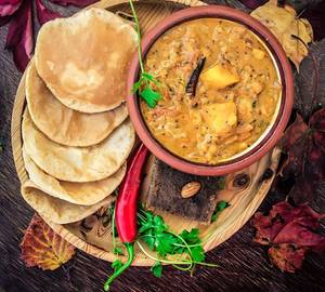 Poori & Sabzi (3 poori)
