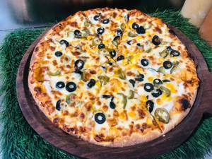 Black olive pizza