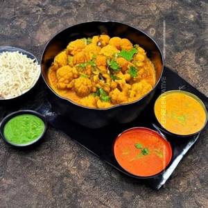 Cauliflower pattani Sundal Mix