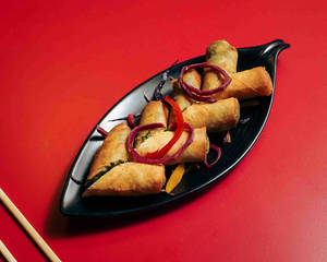 Cheesy Spinach Corn Roll