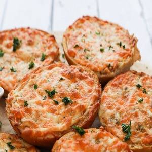 Tandoori Garlic Bread