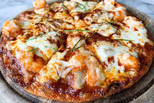 Spicy Prawn Pizza