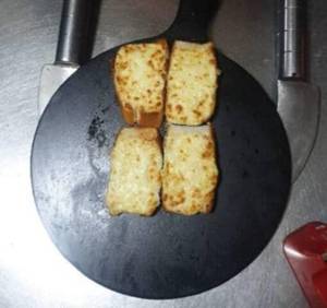 Garlic Bread And Cheese [4 Pieces]