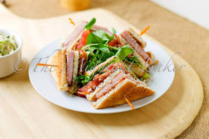 Classic Chicken Sandwich