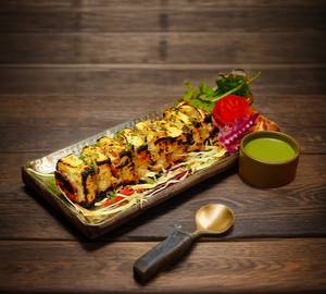 Paneer Spicy Cream Red Onion Kebab