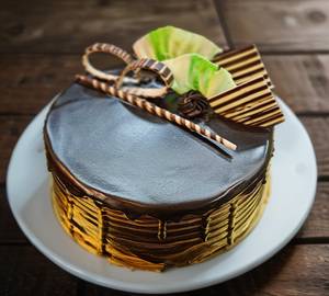 Creamy delight chocolate half kg cakes