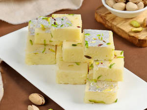 Pista Burfi