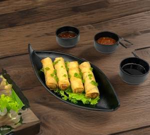 Veg spring rolls (4pic)
