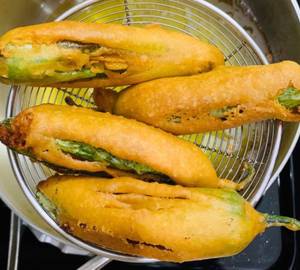 Mirchi Bajji 9
