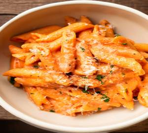 Red sauce pasta