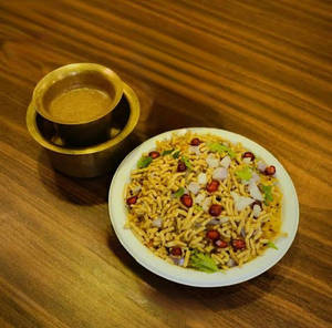 Indori Poha Kaapi