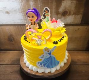 Doll Cake. Butter Scotch