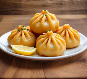 Steamed Chicken Momos