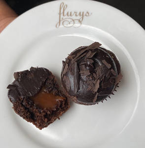 Chocolate Caramel Cupcake