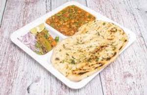 2 Mix Kulcha With Chole Masala