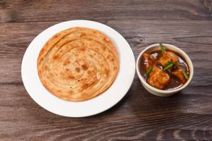 Laccha Paratha [2p] and Chilli Chicken [4p] Combo