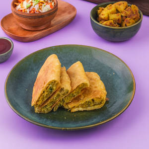 Chicken Mughlai Paratha