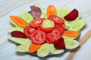 GREEN SALAD