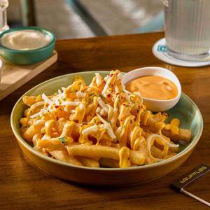 Fries With Cheesy Sauce