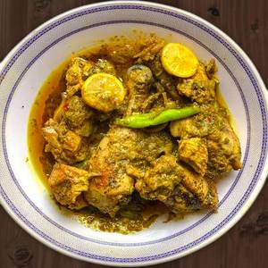 Hariyali Chicken Gravy