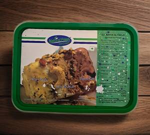 Special Natural Fresh Ice Cream [600ml]