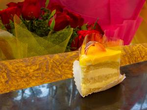 Mango Pastry