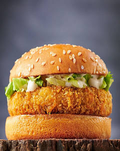 Tandoori Chicken Cheese Burger
