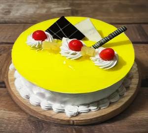 Luxury Pinnacle Cake