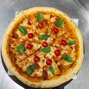 Margherita - Caprese Pizza