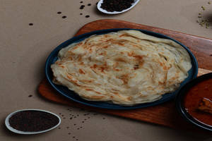 Kerala Paratha - Nadan Beef Curry Combo
