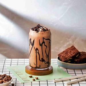 Brownie Point Frappe (400ml)