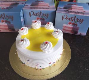 Eggless pineapple cake