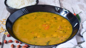 Dal Khatti Mithi