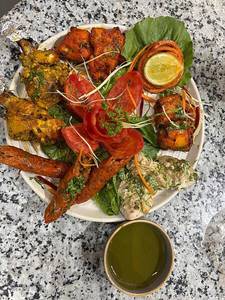Kebab Kweens Non-veg Platter