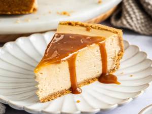 Caramel CheeseCake Slice