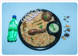 Combo (1h Ckn Biryani+1 Can Kabab+250ml Coke)
