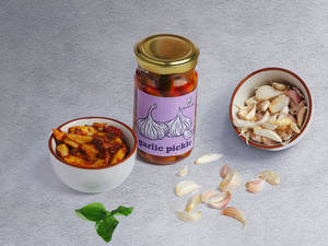 Garlic Pickle