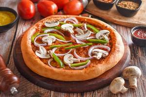 Handtossed Cheese Capsicum Onion Mushroom Pizza (7'')