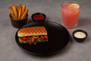 COMBO Spicy Louisiana Half Grill + Half French Fries&dip + Pink Lemonade