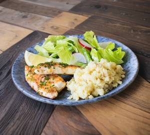 Grilled Fish With Mashed Potato and Veggies