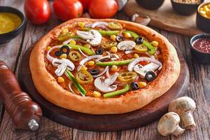 Hot Shoppe Veg Pizza