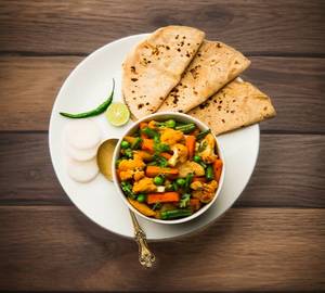 4 Phulka with Mix Veg