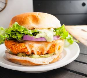 Veggie Paneer Burger