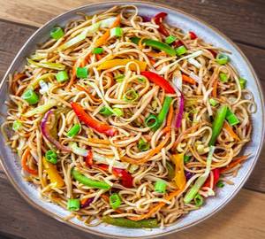 Veg Hakka Noodles