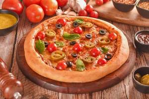 Veggie Supremo Pizza