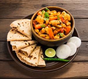 4 Phulka with Kadai Veg