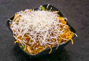 Cheesy Maggie
