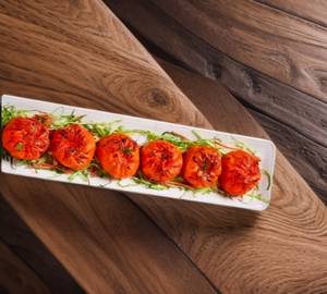 Veg Schezwan Momos [6 Pieces]