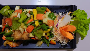 Wok Tossed Exotic Veggy